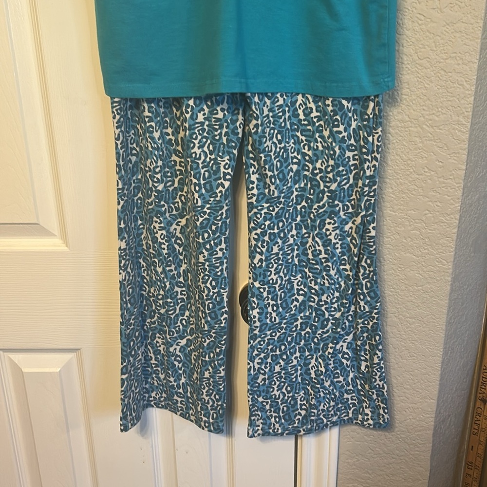 Turquoise Pajama Set - Picture 4 of 7